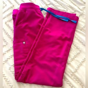 Women’s Figs Kade Cargo Scrub Pants